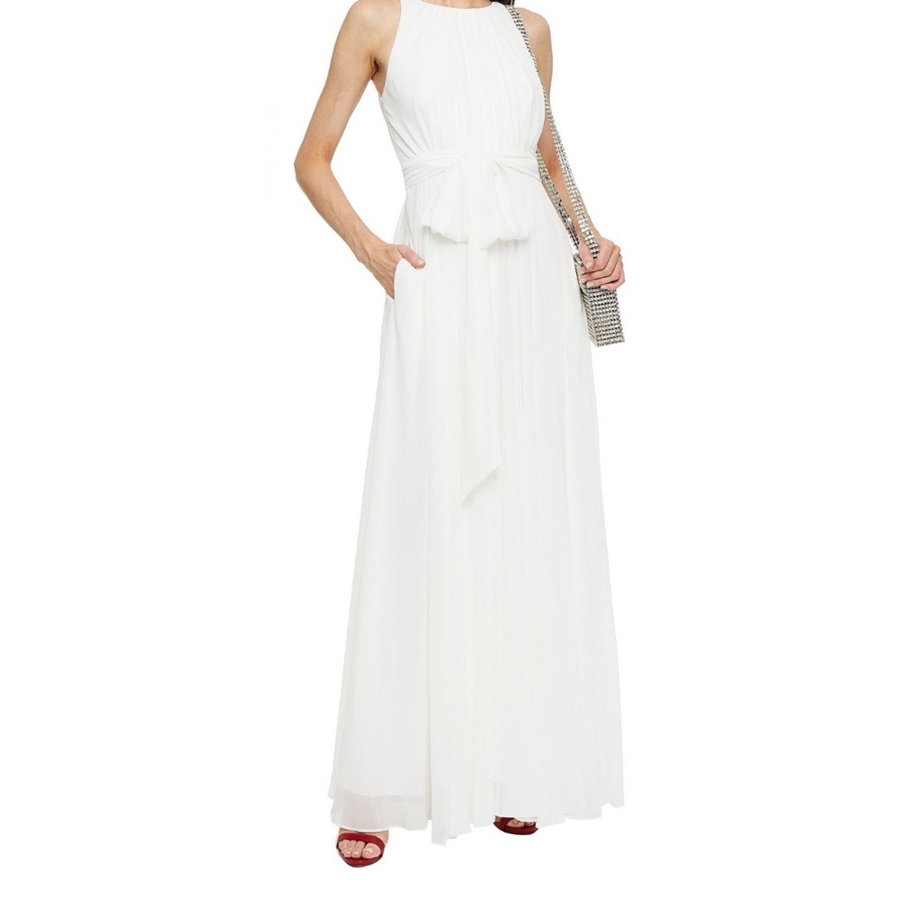 New White Long Belted Dress Badgley Mischka Size 8 with pockets org $695